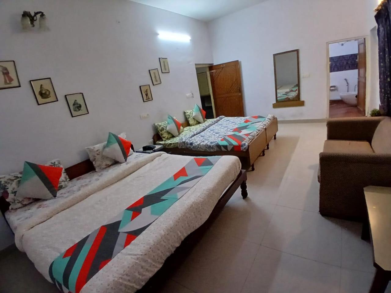Hotel Singhasan House 斋浦尔 客房 照片